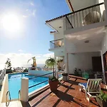 Lusitania Bed & Breakfast 3*