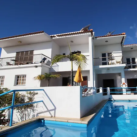 Lusitania Bed & Breakfast 4*