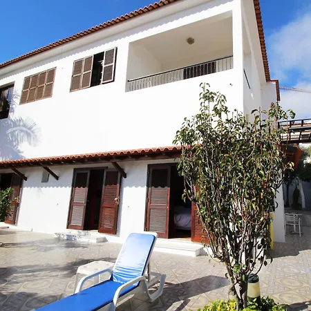 Lusitania Bed & Breakfast 4*