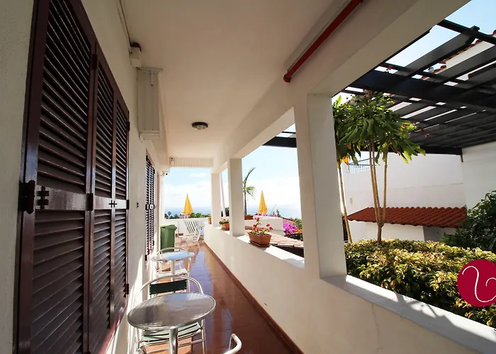 Lusitania Bed & Breakfast Funchal (Madeira)