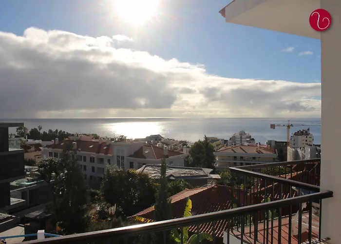 Lusitania Bed & Breakfast Funchal (Madeira)
