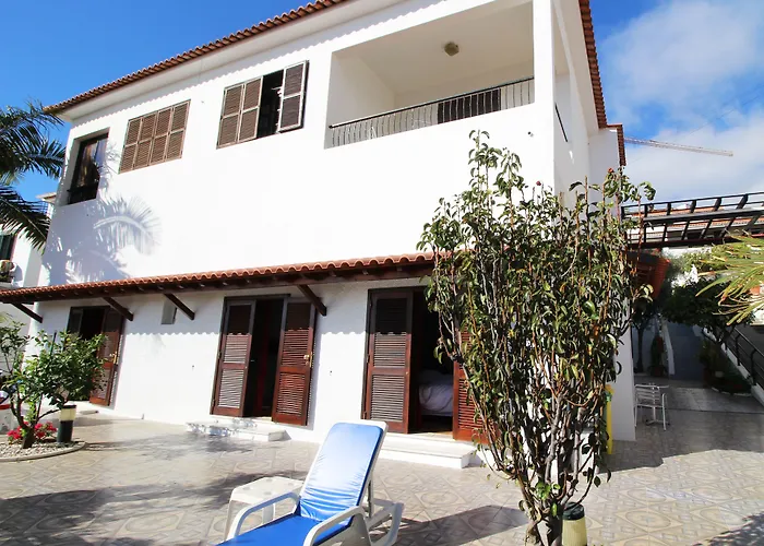 Lusitania Bed & Breakfast 4*