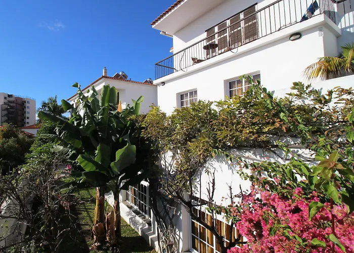 Lusitania Bed & Breakfast