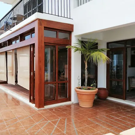 Lusitania B&B 푼샬