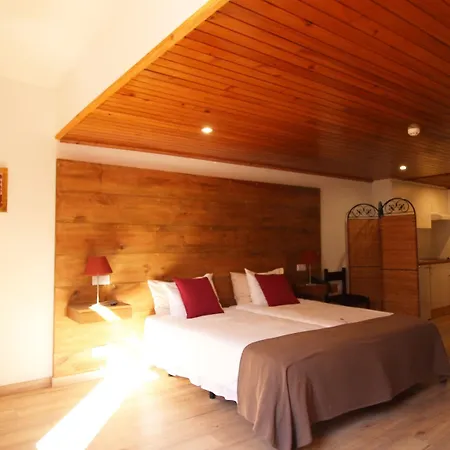 Lusitania B&B 푼샬