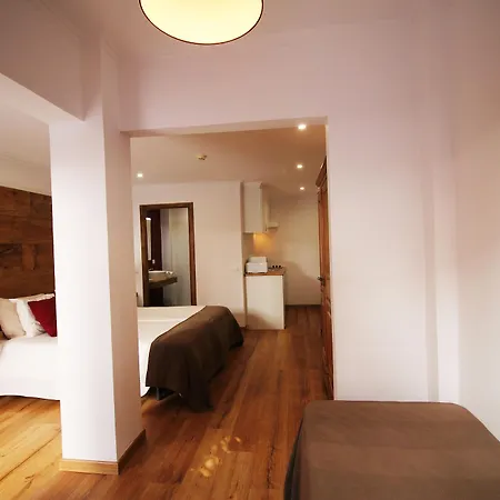 B&B Lusitania