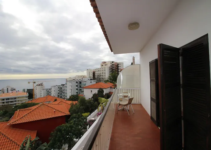 Nocleg ze śniadaniem Lusitania Funchal (Madeira)