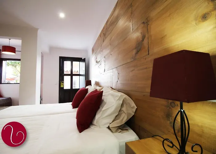 Lusitania 住宿加早餐酒店 4*