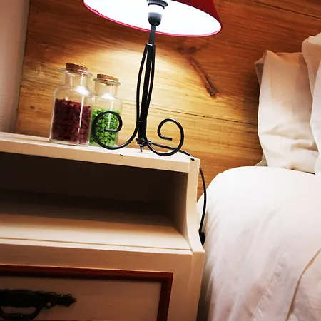 Lusitania Oda ve Kahvaltı