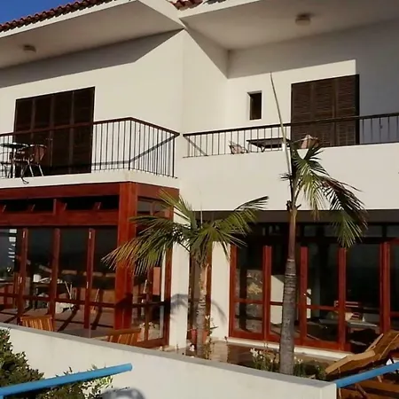 Oda ve Kahvaltı Lusitania Funchal