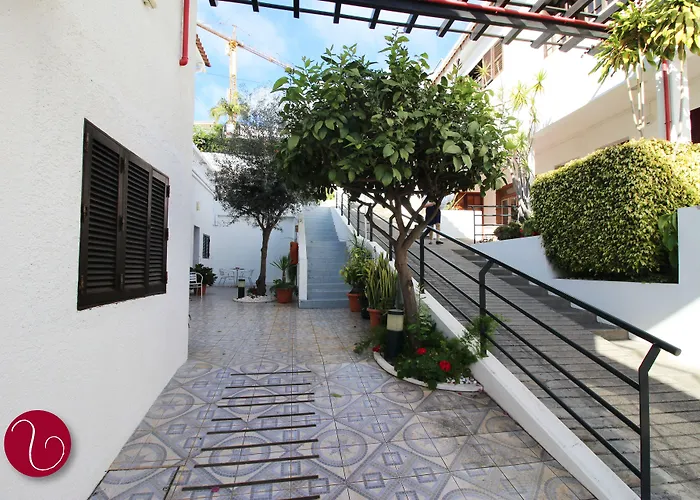 Bed & Breakfast Lusitania 4*