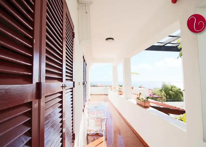 Bed & Breakfast Lusitania Funchal (Madeira)