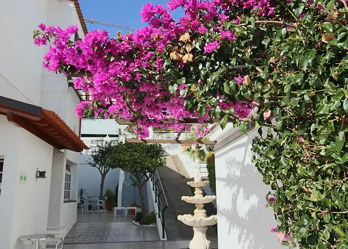 Lusitania Bed & Breakfast